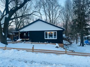 757 Srigley St, Newmarket, ON L3Y1X6