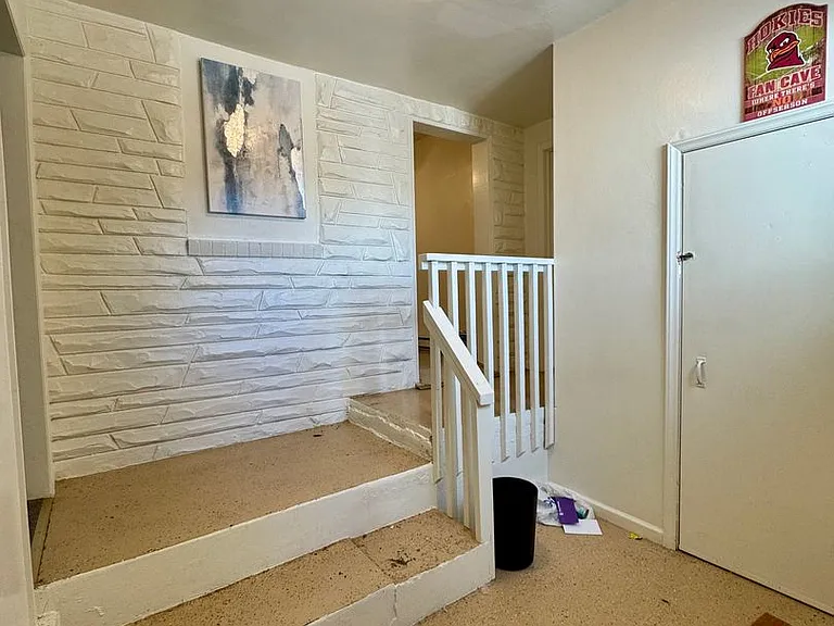 1708 Grayland St — Photo 25