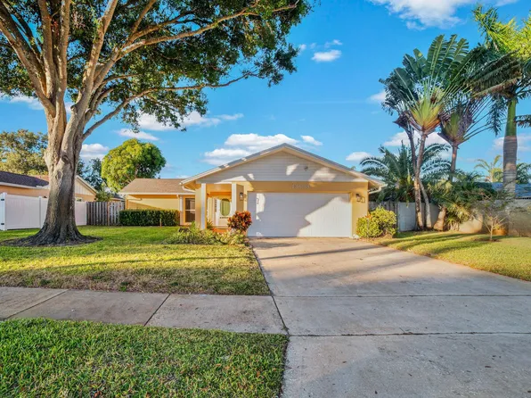 13653 Serena Drive, Largo, FL 33774