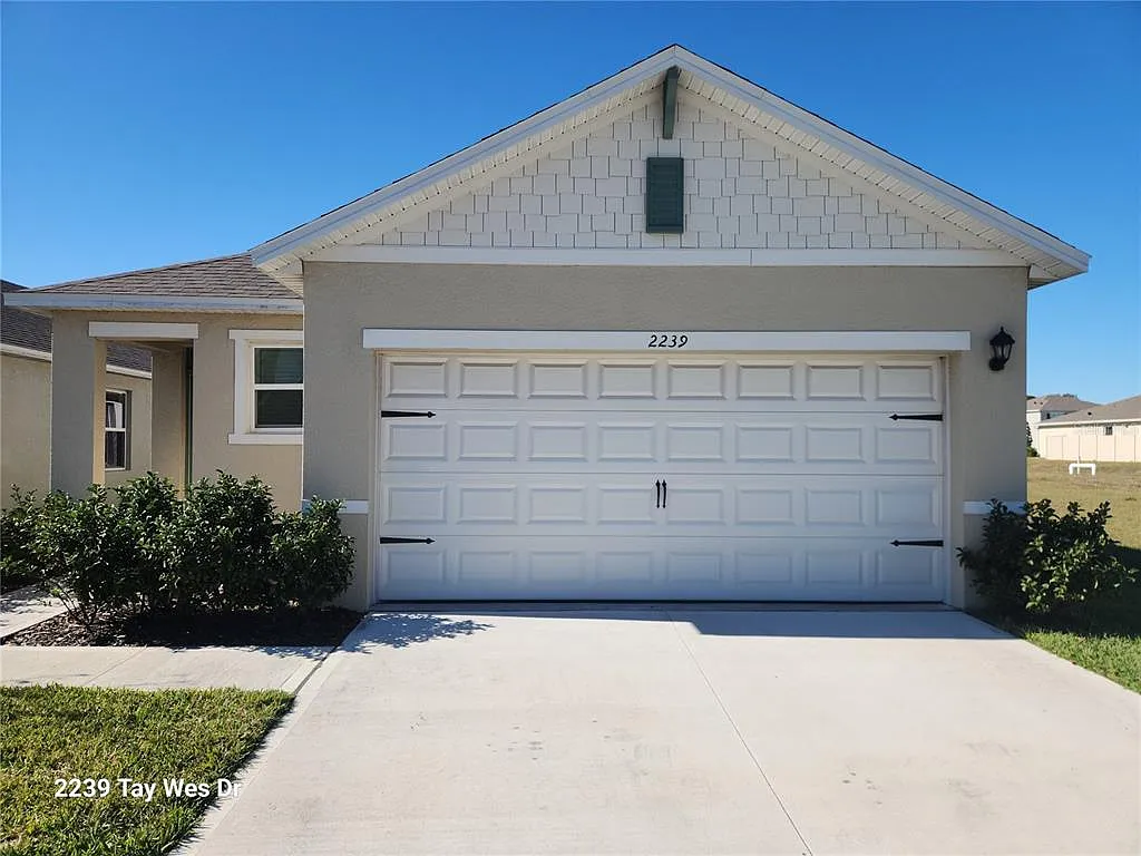 3 bed, 2.0 bath, 1505 sqft, $2,100 — Photo 1