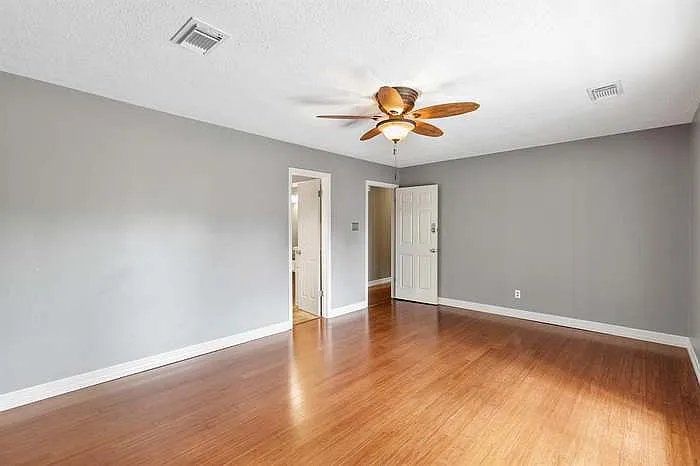 6018 Gnarled Oaks Ct — Photo 34