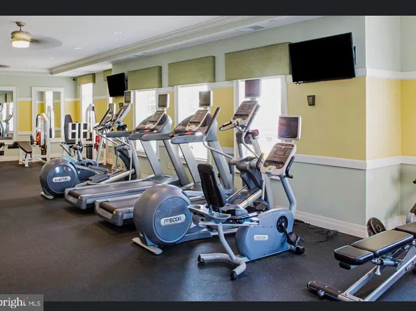 1118 Halifax Pl, Hamilton, NJ 08619