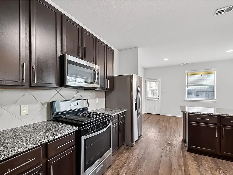 25048 Adams Canyon Dr — Photo 11