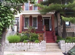 152 D St SE, Washington, DC 20003