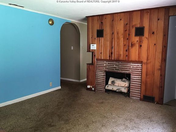 5th image of 1672 Sugar Creek Dr