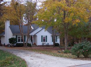 220 Cherrylaurel Dr, Youngsville, NC 27596