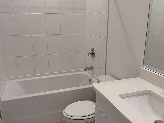 2nd image of 1475 Brekey Way