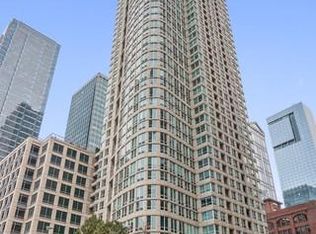 343 N La Salle Dr, Chicago, IL 60654