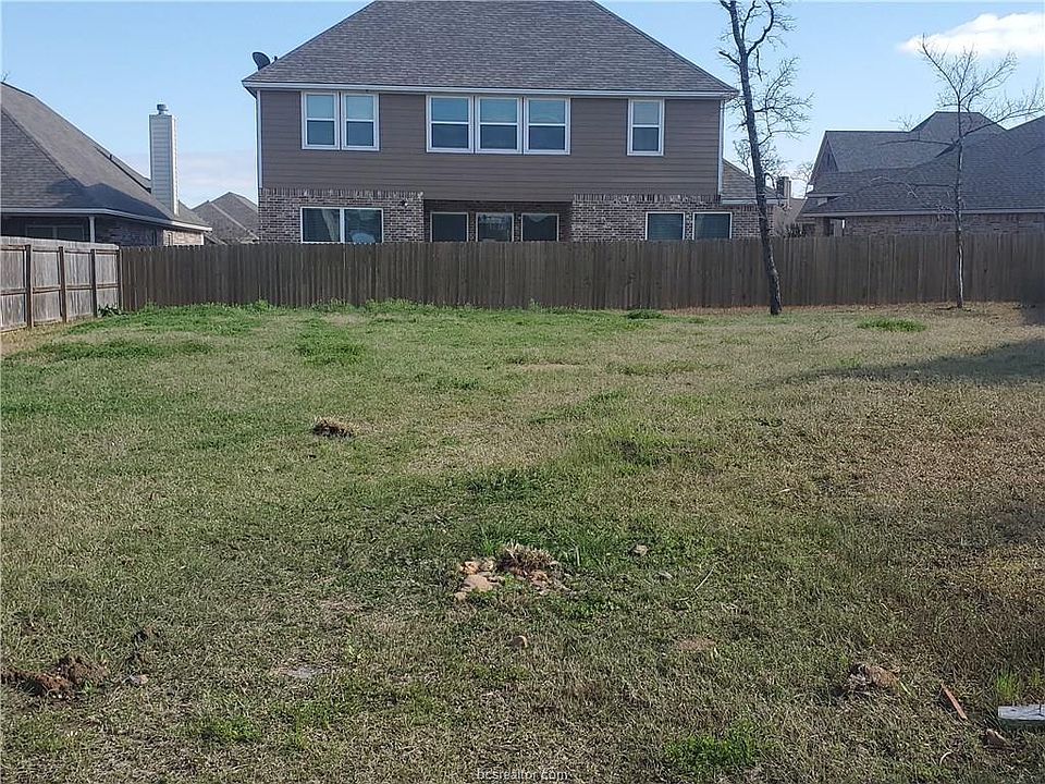 1st image of 2616 Kinnersley Ct