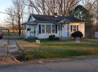 537 Church Ave, Danville, VA 24541