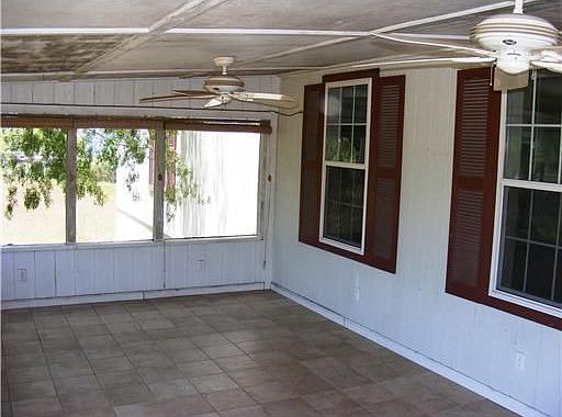 4th image of 118B Island Dr