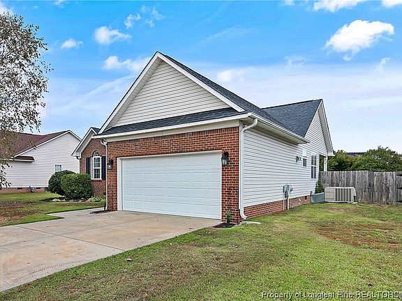 2nd image of 1027 Canter Ln
