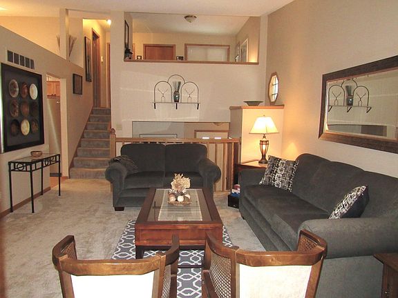 3rd image of 15157 Patricia Ct