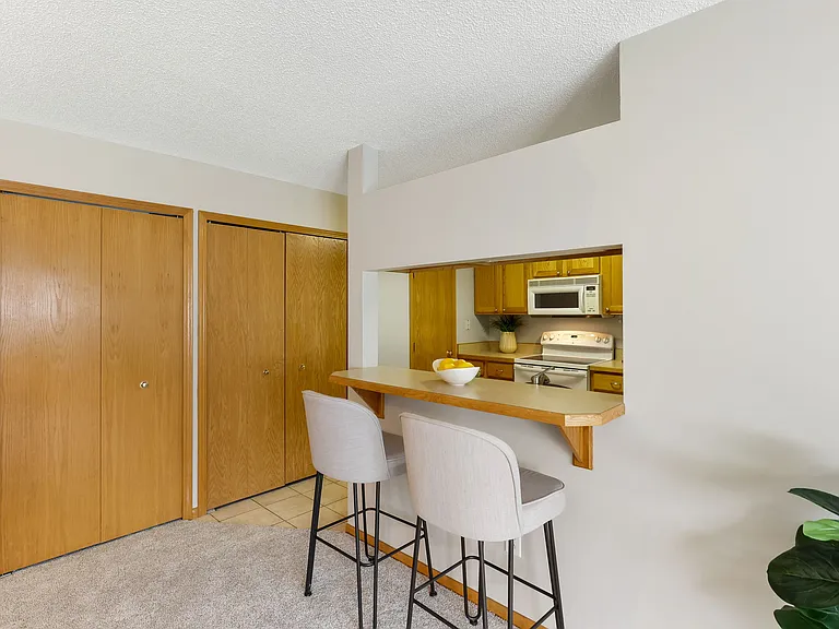 1909 Southcross Dr #1607 — Photo 10