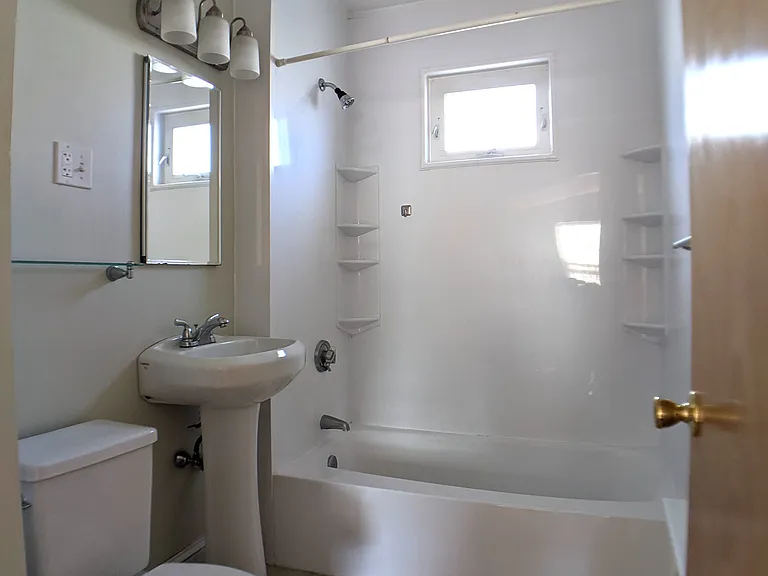 67 1st St #2 — Photo 2