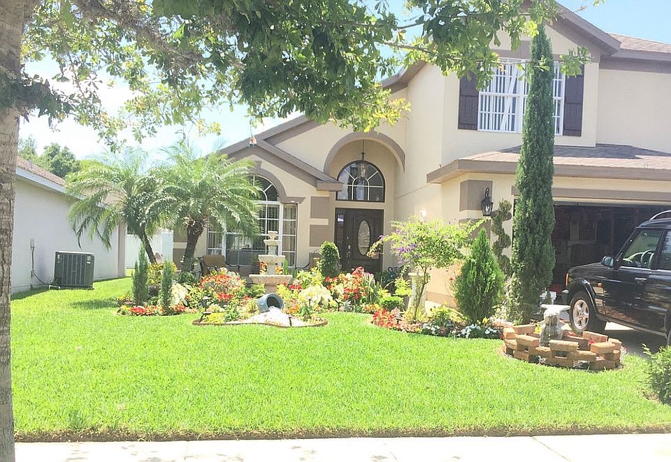 1st image of 2712 Corybrooke Ln