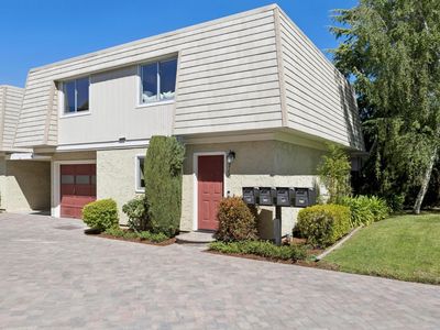 718 Vera Ave, Redwood City, CA, 94061