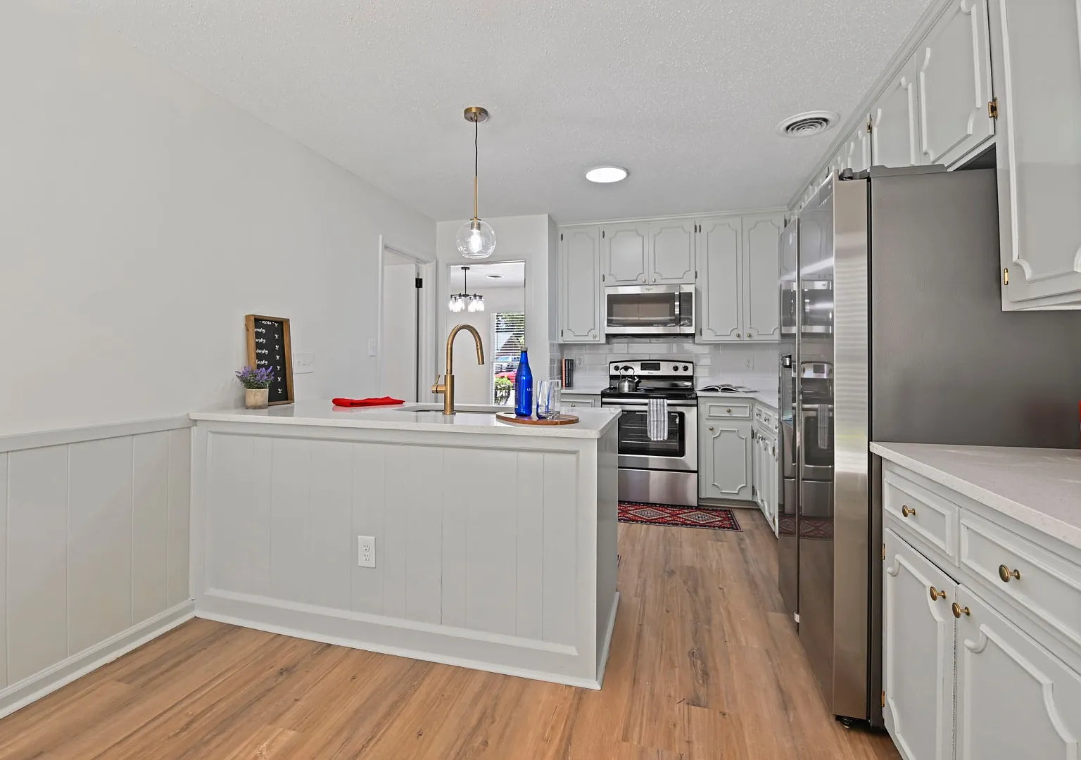2117 Semmes Dr — Photo 3