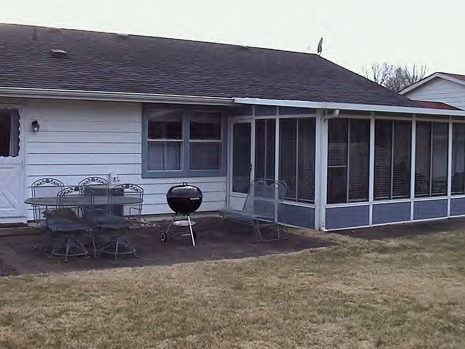 2nd image of 2311 East Rd