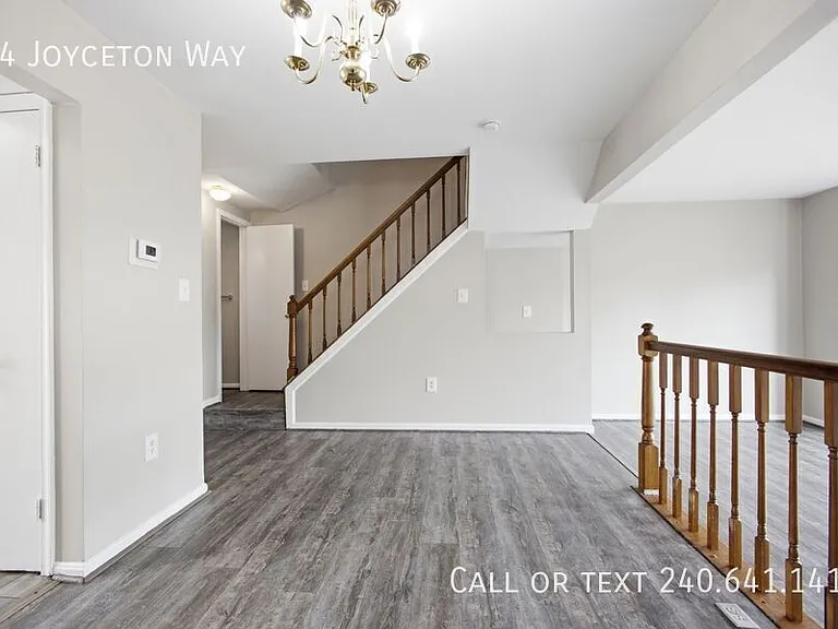 54 Joyceton Way — Photo 3