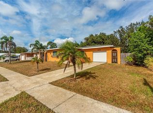 1406 Tiara Ln, Tarpon Springs, FL 34689