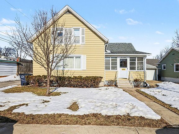 2nd image of 607 W Ripley St