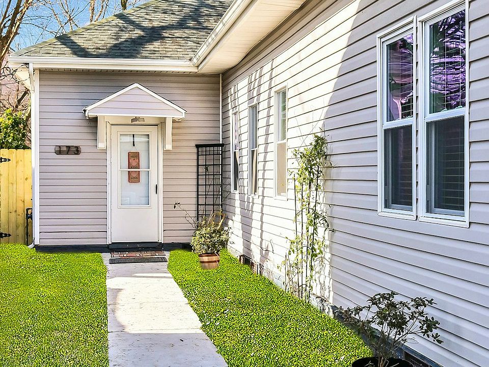 1st image of 173 A View Ave #173