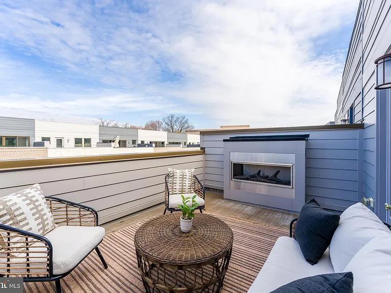 12742 Verdant Way — Photo 49