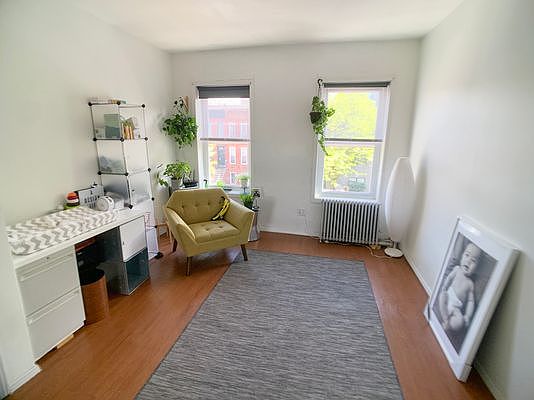 2nd image of 87 Somers St #A