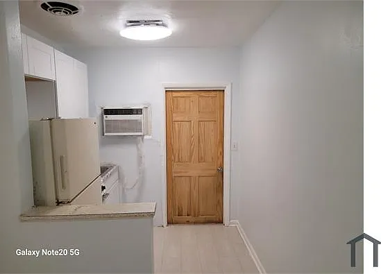 1135 Martha Dr #1135 — Photo 8