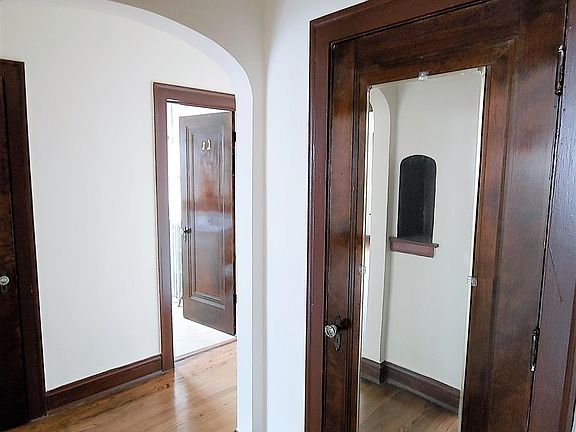 5th image of 1666 W Farwell Ave APT 2
