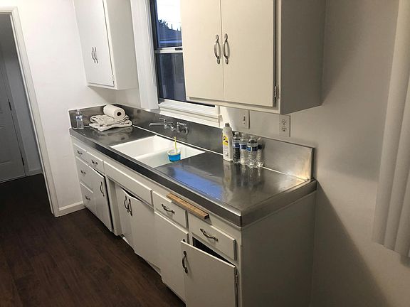 2nd image of 5003 Faust Ave