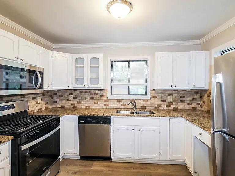 5739 Hilton Ridge Rd — Photo 8