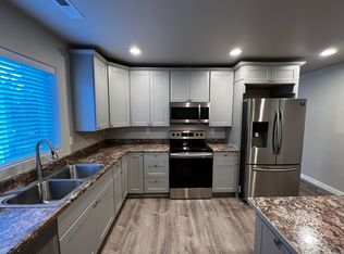 237 E State St #A, Mossyrock, WA 98564