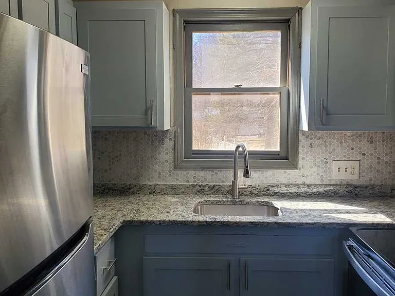 155 River St #E4 — Photo 9