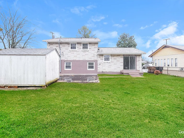3106 Richmond Hill Dr — Photo 17