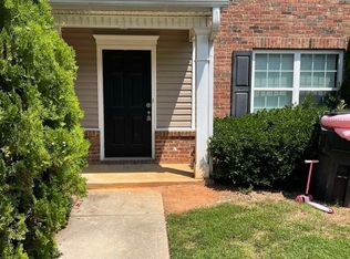 1426 Little Creek Dr, Lawrenceville, GA 30045