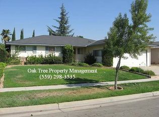 2902 E Magill Ave, Fresno, CA 93710