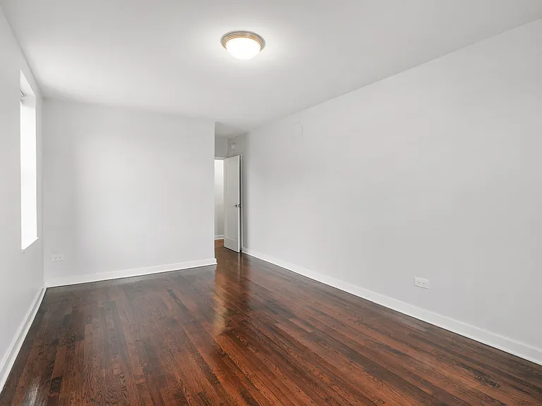 1540 Pelham Pkwy S #1J — Photo 7