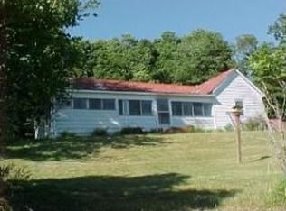 8514 Willett Ln, Bent Mountain, VA 24059
