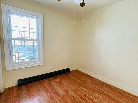 5th image of 163 Rosette St #2A