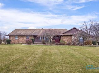 5120 Pickle Rd, Oregon, OH 43616