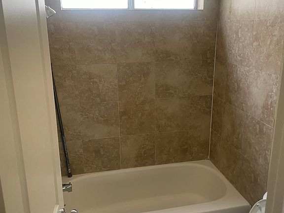 3rd image of 20339 Saticoy St APT 39