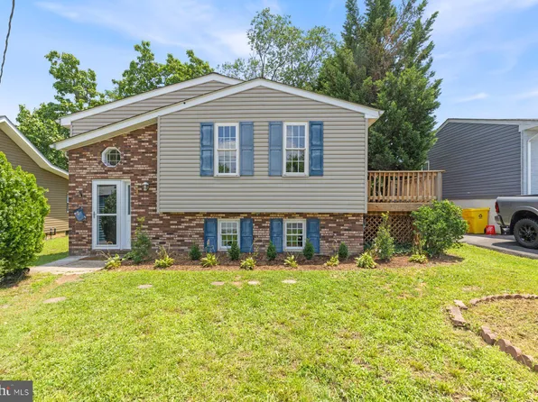 217 Kenwood Rd, Pasadena, MD 21122