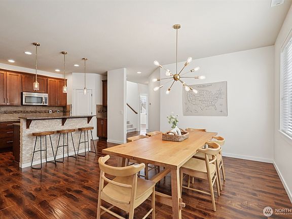 4th image of 3311 141st Street SE