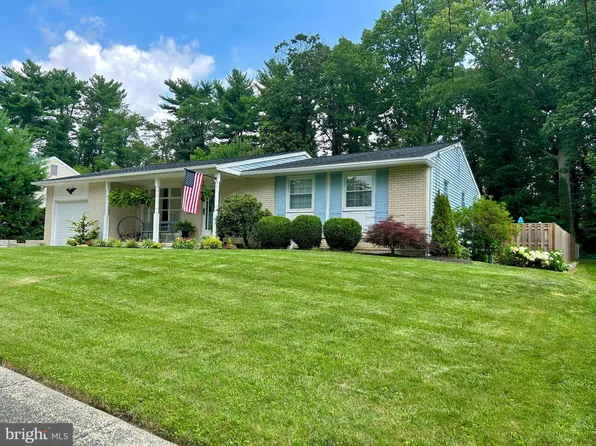 513 Cambridge Rd, Turnersville, NJ 08012