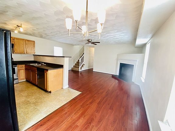 3rd image of 1339 Maltby Ave