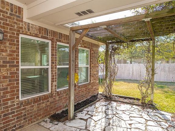 4th image of 9230 Brookwater Cir