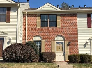 112 Woodward Ln, Basking Ridge, NJ 07920