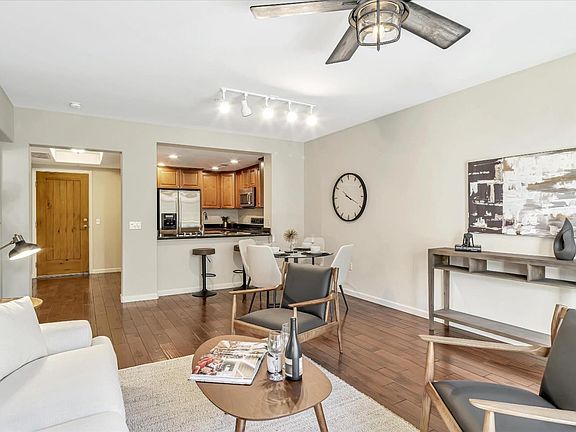 3rd image of 809 Auzerais Ave Unit 359